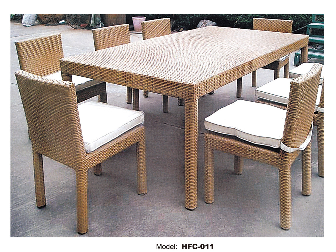 TG-HFC011 High Quality Rattan Outdoor Restaurant Flower Woven PE Rattan Dining Chair Garden Sets