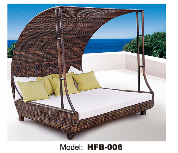 TG-HFB006 Modern Design Outdoor Hotel Furniture Daybed Rattan Sun Lounger